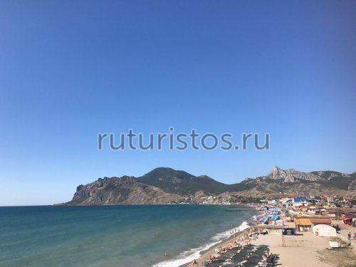 Пляж в Коктебеле